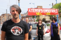 Attentifs Ensemble 49 * 6240 x 4160 * (5.87MB)